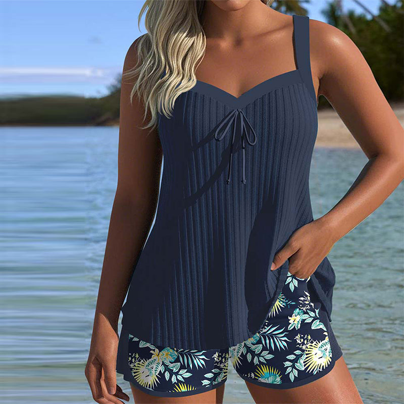 Damski Zestaw Tankini w Paski z Wygodnymi Szortami Plażowymi